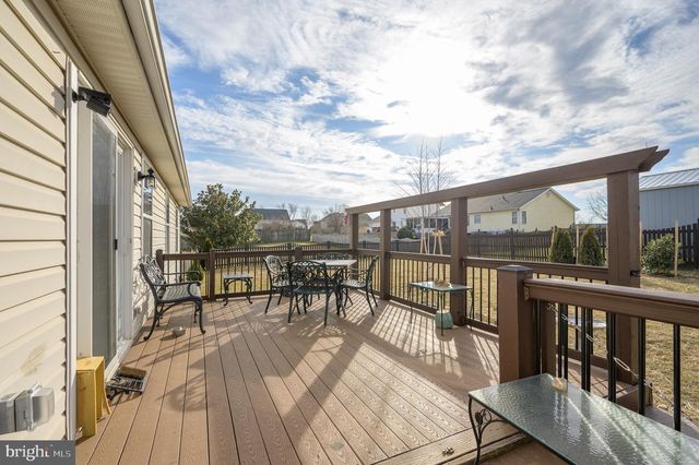 73 MCGREGOR DR, Ranson, WV 25438