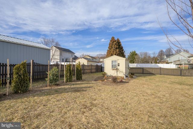 73 MCGREGOR DR, Ranson, WV 25438
