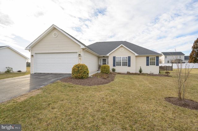 73 MCGREGOR DR, Ranson, WV 25438