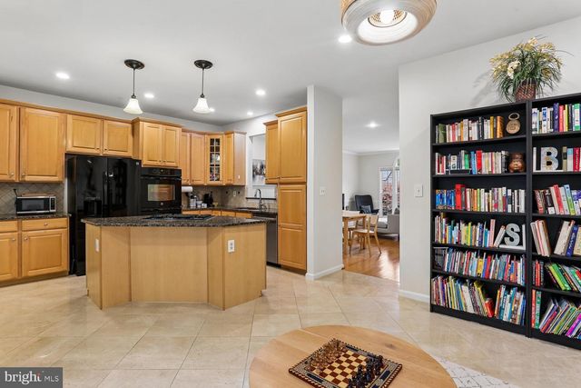 19 BLUE HOSTA WAY, Rockville, MD 20850