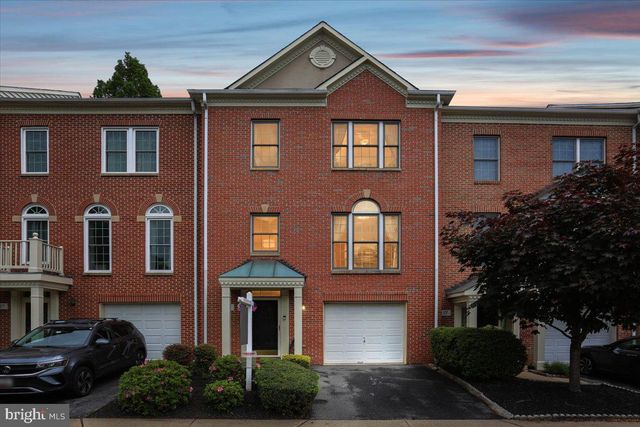 19 BLUE HOSTA WAY, Rockville, MD 20850