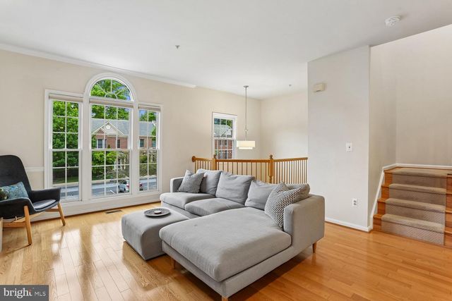 19 BLUE HOSTA WAY, Rockville, MD 20850