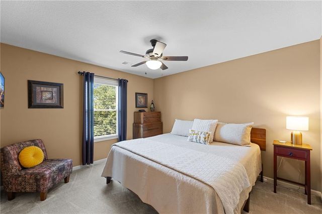 23920 W 124th Court, Olathe, KS 66061