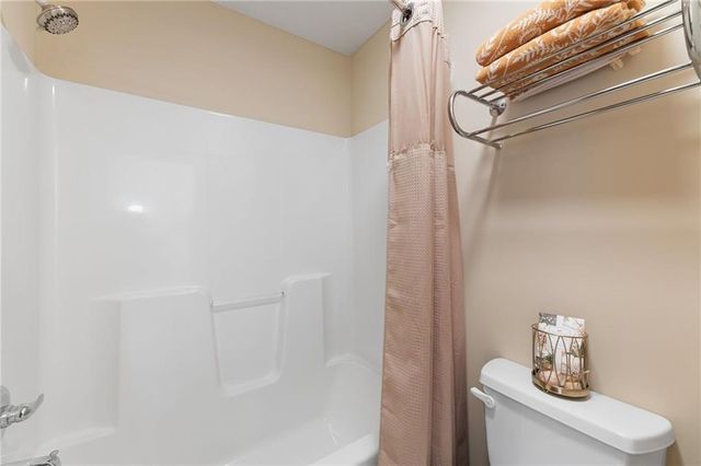 23920 W 124th Court, Olathe, KS 66061