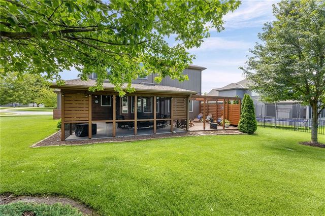 23920 W 124th Court, Olathe, KS 66061