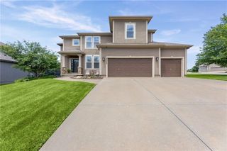 23920 W 124th Court, Olathe, KS 66061