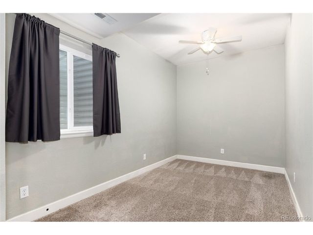 6977 S Riverwood Way, Aurora, CO 80016