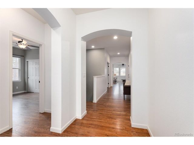 6977 S Riverwood Way, Aurora, CO 80016