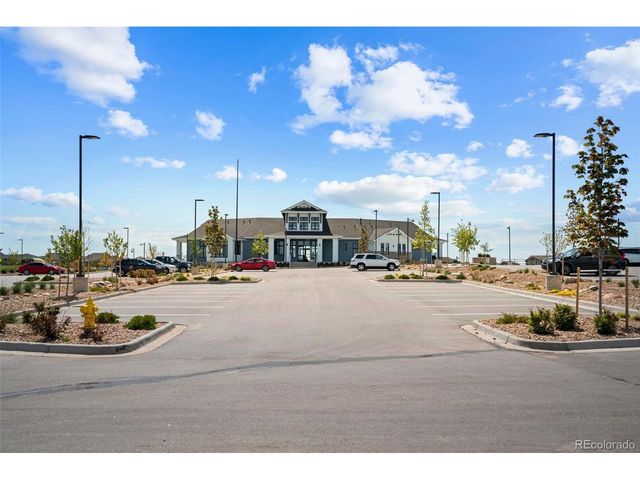 6977 S Riverwood Way, Aurora, CO 80016