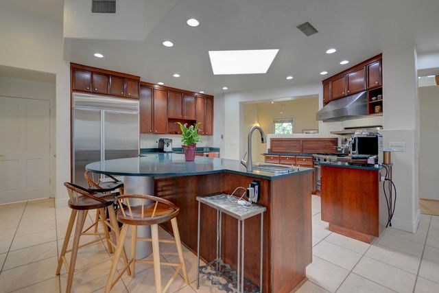 1515 Los Nietos Court NW, Los Ranchos, NM 87107