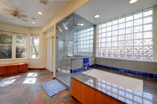 1515 Los Nietos Court NW, Los Ranchos, NM 87107