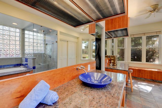 1515 Los Nietos Court NW, Los Ranchos, NM 87107