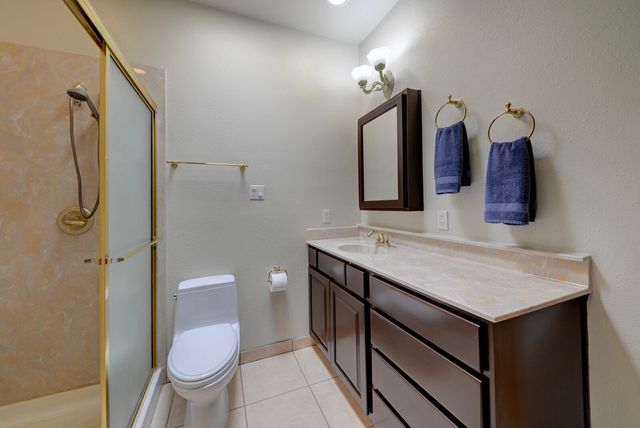 1515 Los Nietos Court NW, Los Ranchos, NM 87107