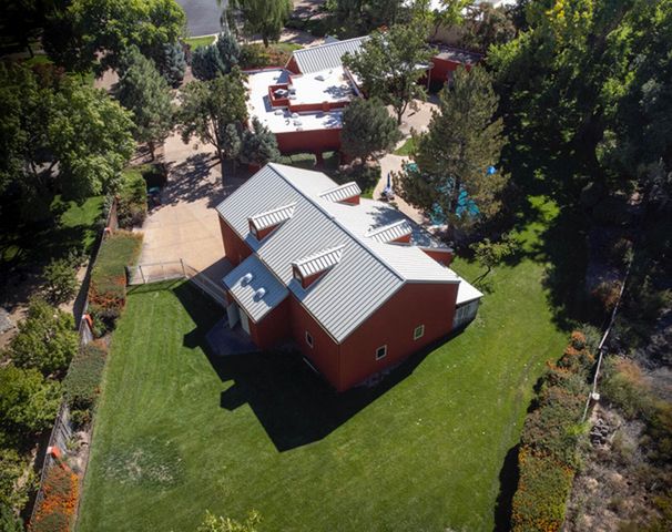 1515 Los Nietos Court NW, Los Ranchos, NM 87107