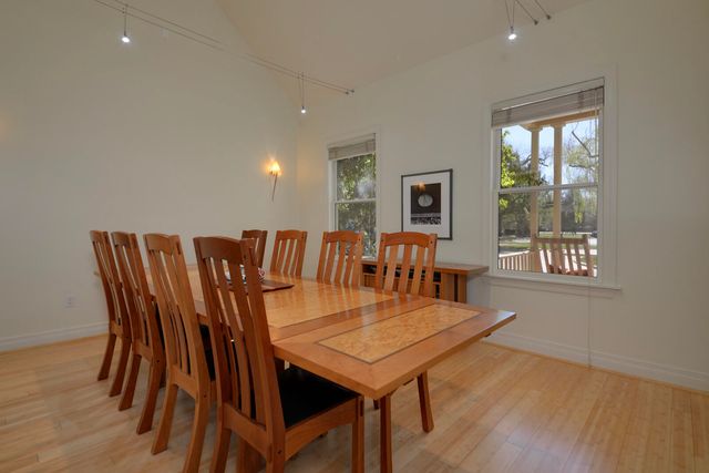 1515 Los Nietos Court NW, Los Ranchos, NM 87107