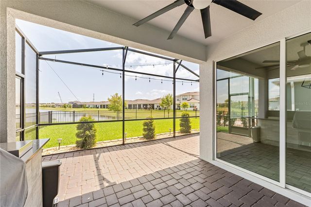 1994 SPRING SHOWER CIRCLE, Kissimmee, FL 34744