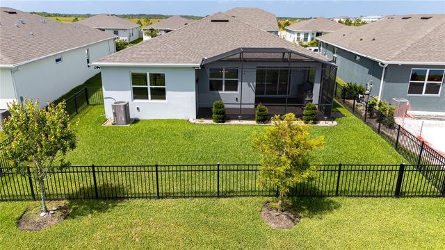1994 SPRING SHOWER CIRCLE, Kissimmee, FL 34744
