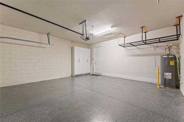 1994 SPRING SHOWER CIRCLE, Kissimmee, FL 34744