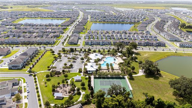 1994 SPRING SHOWER CIRCLE, Kissimmee, FL 34744