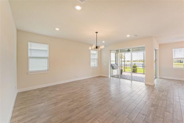 1994 SPRING SHOWER CIRCLE, Kissimmee, FL 34744