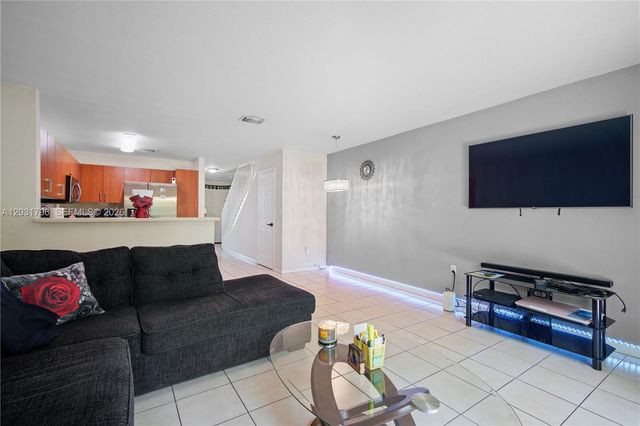 3073 SW 128th Ave 109, Miramar, FL 33027
