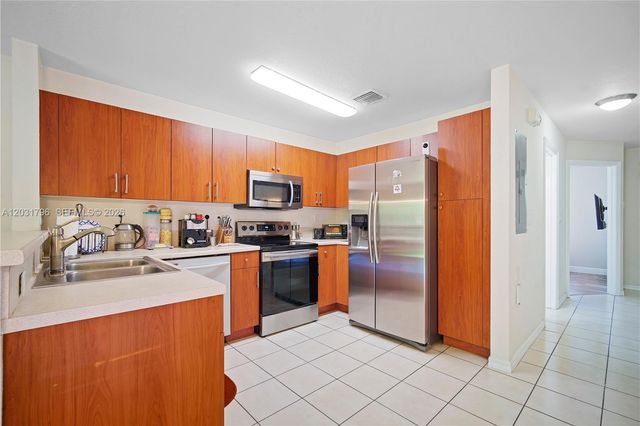 3073 SW 128th Ave 109, Miramar, FL 33027