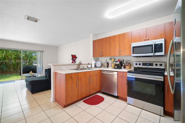 3073 SW 128th Ave 109, Miramar, FL 33027