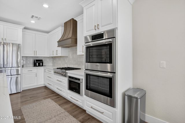 10587 E Sheena Drive, Scottsdale, AZ 85255