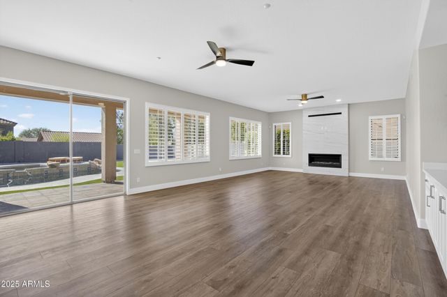 10587 E Sheena Drive, Scottsdale, AZ 85255