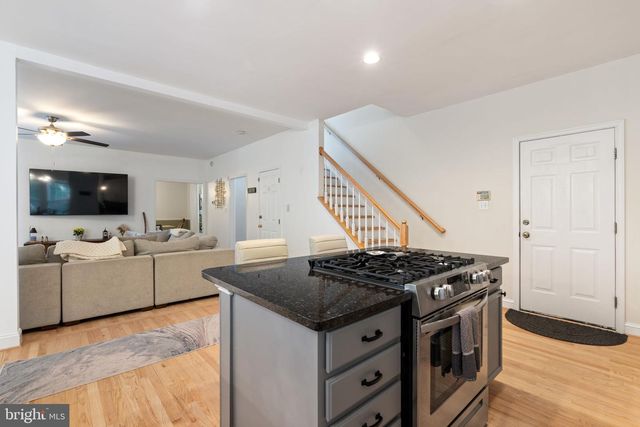 20893 NERINE CT, Sterling, VA 20165