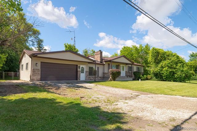3353 Augusta Street, Flint, MI 48532