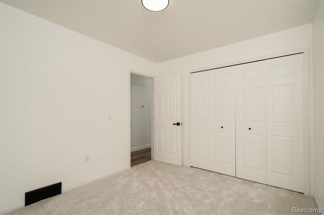 3353 Augusta Street, Flint, MI 48532