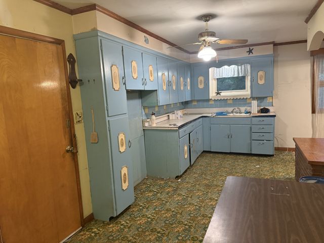 887 Elwood Dr, Clarksville, TN 37040