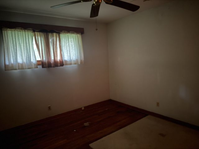 887 Elwood Dr, Clarksville, TN 37040