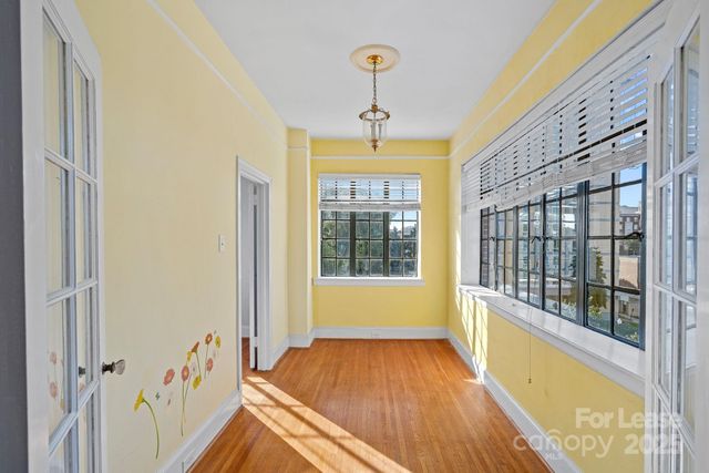 301 W 10th Street 502, Charlotte, NC 28202