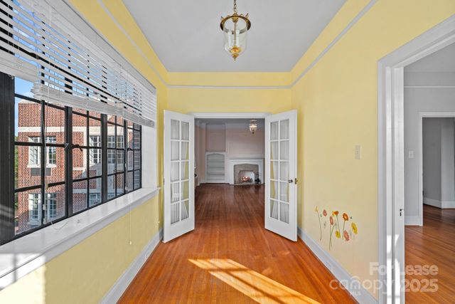 301 W 10th Street 502, Charlotte, NC 28202