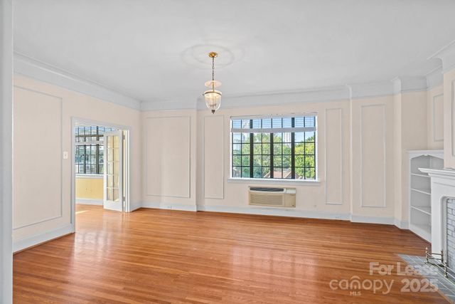 301 W 10th Street 502, Charlotte, NC 28202