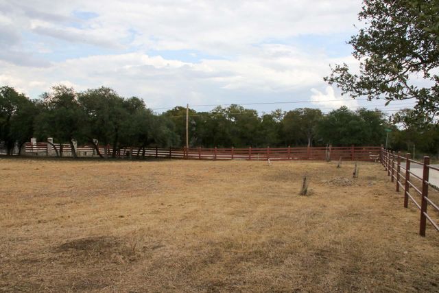 18001 Fm 150 W, Driftwood, TX 78619