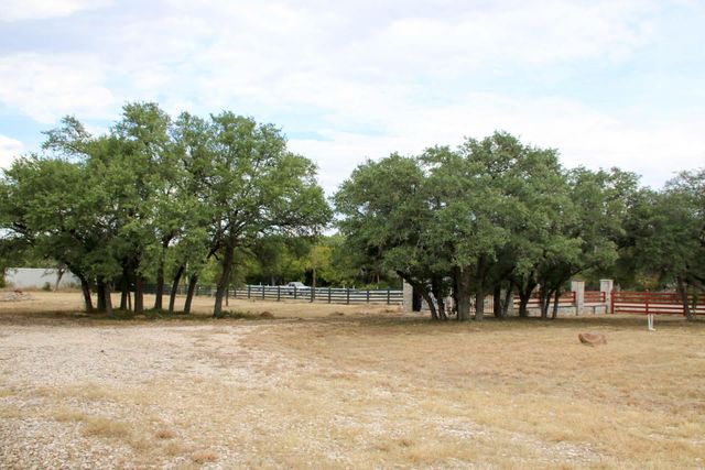 18001 Fm 150 W, Driftwood, TX 78619