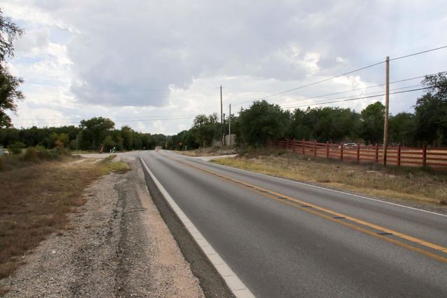 18001 Fm 150 W, Driftwood, TX 78619