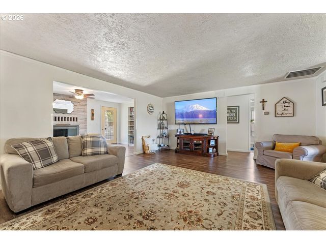 24501 Ne 29TH Ave, Ridgefield, WA 98642