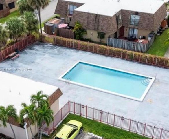 6480 W 27th Ct 54-22, Hialeah, FL 33016