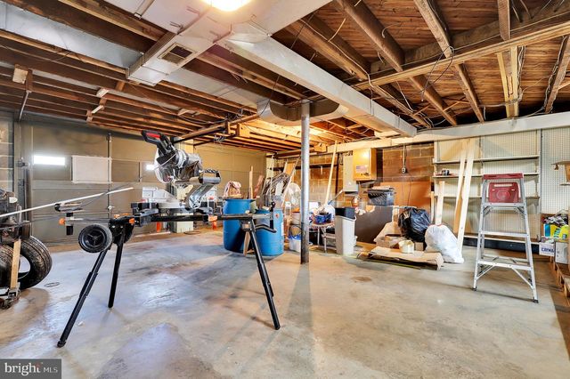 12829 BRADBURY AVE, Smithsburg, MD 21783