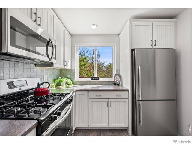 155 W Cedar Way, Louisville, CO 80027
