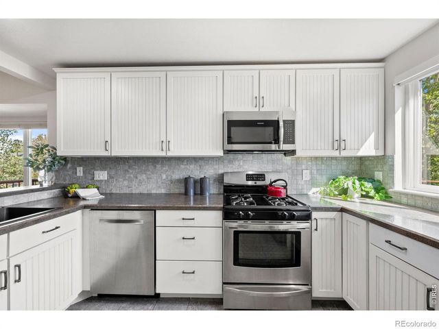 155 W Cedar Way, Louisville, CO 80027