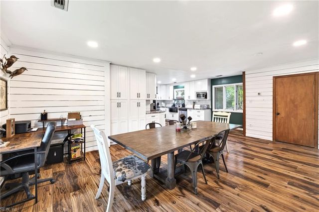 1472 Mill Landing RD, Virginia Beach, VA 23457