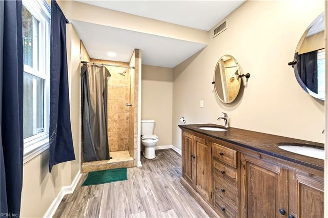 1472 Mill Landing RD, Virginia Beach, VA 23457