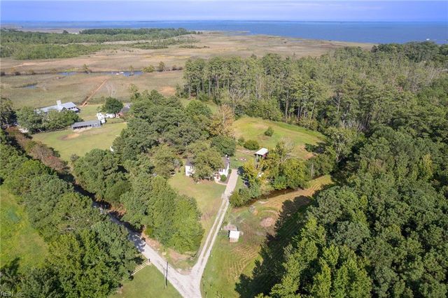 1472 Mill Landing RD, Virginia Beach, VA 23457