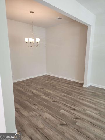 2822 Saratoga Lake View, Decatur, GA 30034