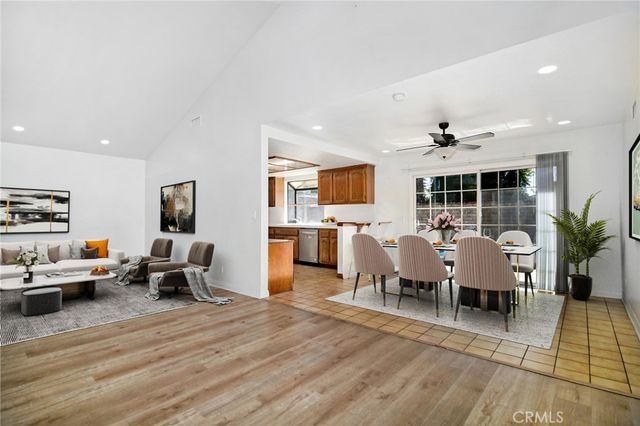 22736 Runnymede, West Hills, CA 91307